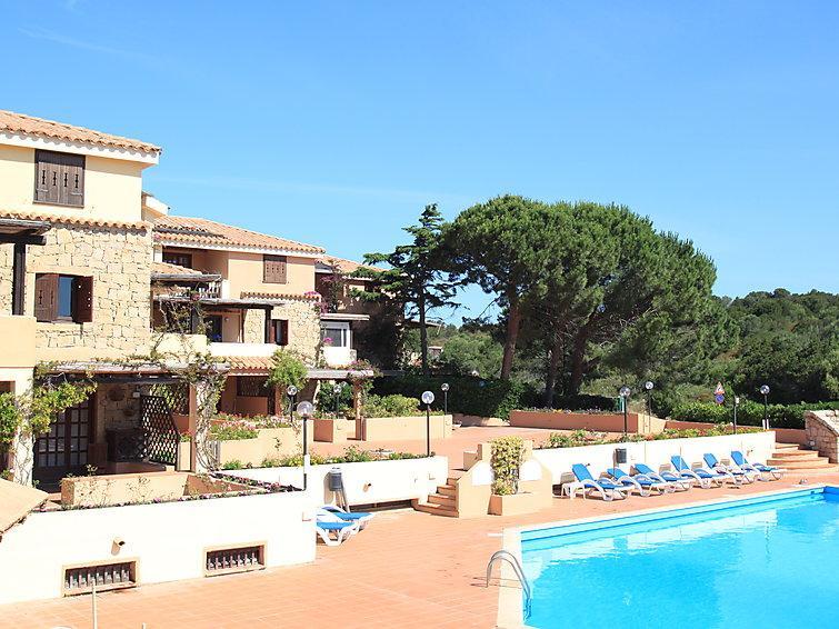 Residence Bougainvillae Liscia di Vacca Exteriör bild